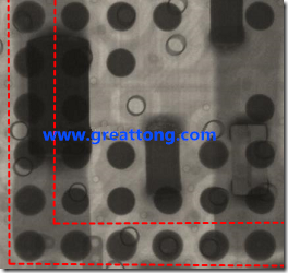 BGA錫球尺寸小于0.4mm，采用降低BGA內(nèi)圍襲球的錫膏量所得到X-Ray，稍微留意一下可以發(fā)現(xiàn)最外圈的錫量(圓的直徑)比其他內(nèi)圍的錫球上的錫量來(lái)得多一點(diǎn)點(diǎn)。也就是外圈的黑色圓形直徑比內(nèi)圈的圓形來(lái)得大一點(diǎn)點(diǎn)。