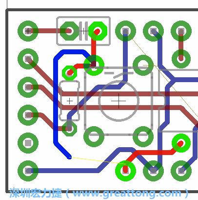 要在電路板正面進行+5V信號線連結(jié)和其他連結(jié)點的布線工作是非常容易的，而重置信號線（信號線用來連結(jié)電路板正面左邊的重置開關(guān)）需要經(jīng)過一個可以通過電路板正反兩面的電路通道，這個通道是一個可以讓電路板正反兩面線路連接的一個小孔。