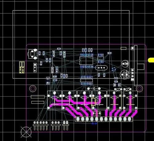 PCB設(shè)計中的標準化網(wǎng)格（Grid）是實現(xiàn)PCB圖形設(shè)計規(guī)范化和合理化的基礎(chǔ)，也是實現(xiàn)PCB的高可靠性和加工的經(jīng)濟性的前提。